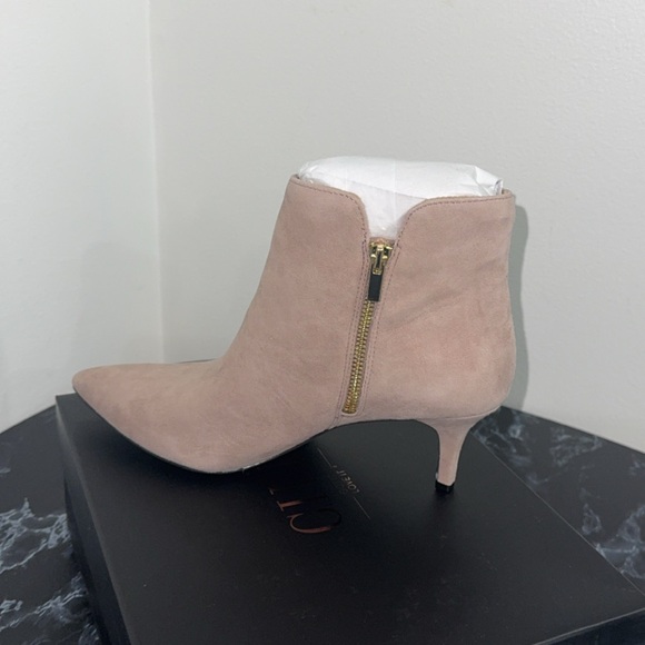 G.l.L.I. Leather Pointed-Toe Mink Tan Dress Heel Suede Boots AUTHENTIC Size 10 - Picture 4 of 6